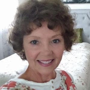 Meet your Posher, Sheila